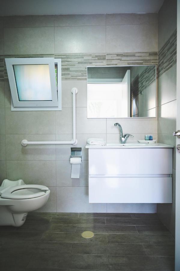 Agamim Hotel Ashkelon Exterior photo