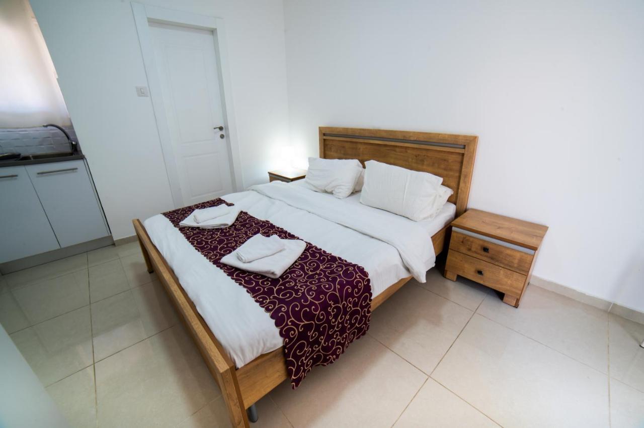 Agamim Hotel Ashkelon Exterior photo