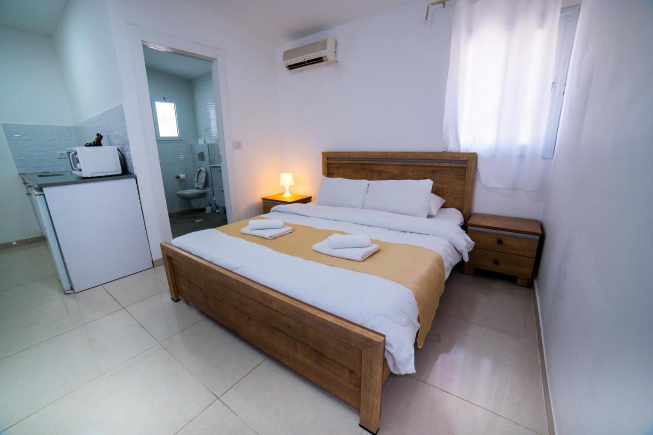 Agamim Hotel Ashkelon Exterior photo